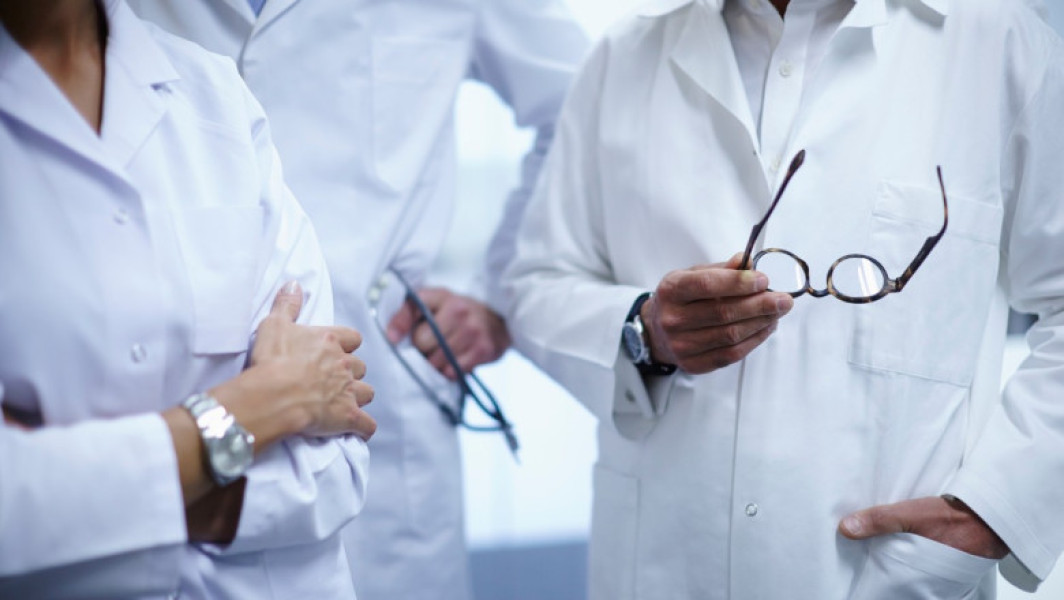 Medicii acuză nerespectarea drepturilor salariale legale