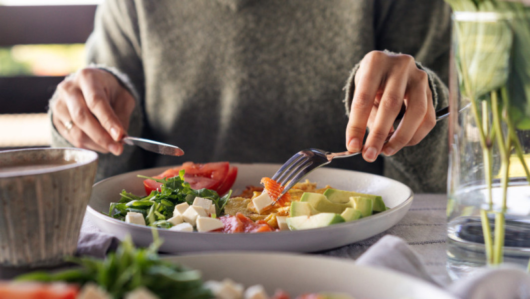 Dieta și inflamația: Alimente care pot influența răspunsul organismului