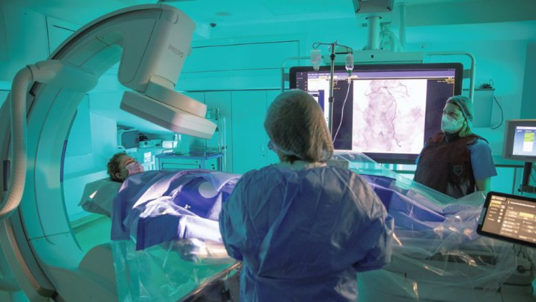 Durerea abdominală poate fi un semn al anevrismului de aortă abdominală