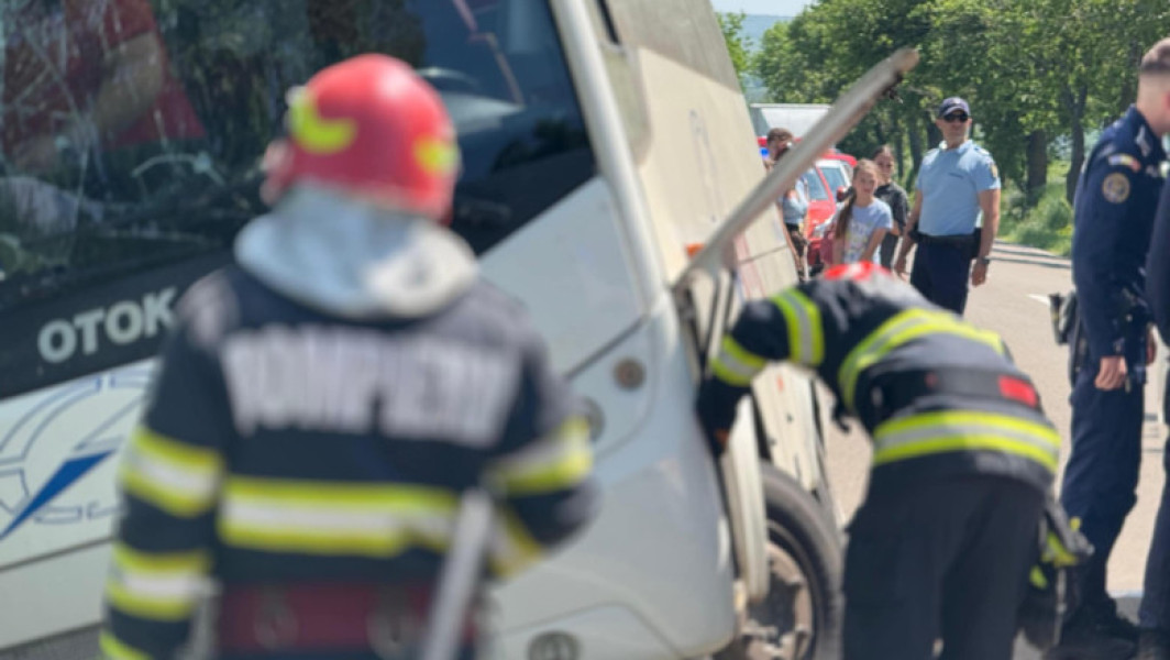 Planul Roșu de Intervenție, activat în Botoșani după un accident cu autocarul în Ungureni