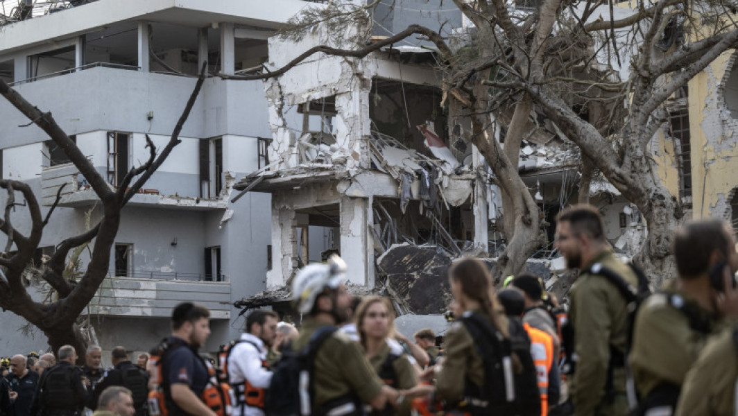 Românii aflați în Israel și Iran solicită sprijin pentru evacuare din zonele în conflict