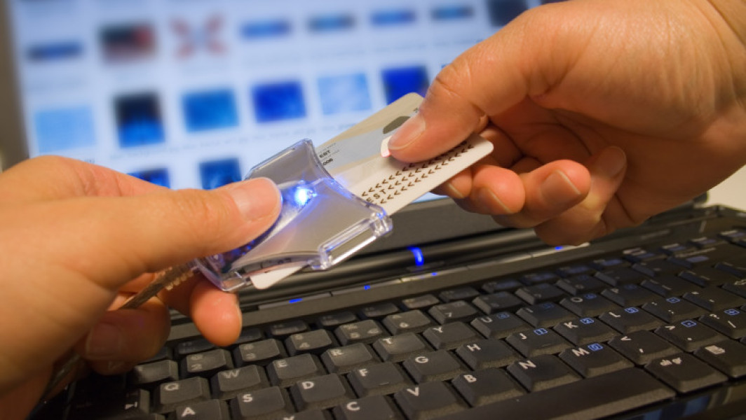 Cartea electronică de identitate pentru copiii sub 14 ani devine disponibilă în România