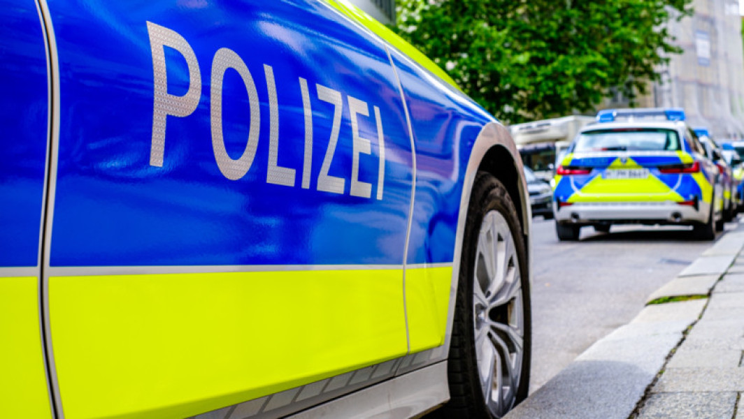 Incendiu la stâlpi de electricitate duce la pene masive în Berlin