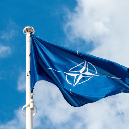 Polonia solicită activarea articolului 4 al NATO după intruziunile aeriene
