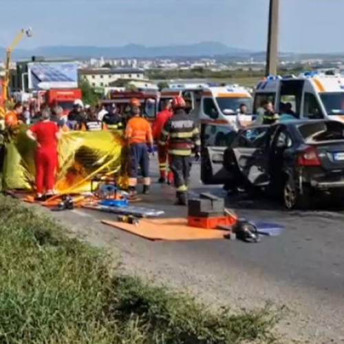 Accident grav la ieșirea din Baia Mare: două persoane au murit
