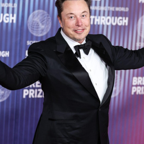 Musk și Ellison, în cursă pentru cea mai mare avere globală, după creșterea Oracle