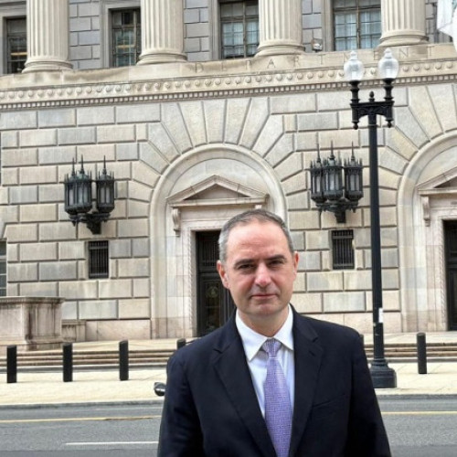 Nazare în Washington pentru întâlniri cu finanțarea românească