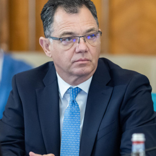 „Plafonarea la alimentele de bază trebuie menținută”, spune secretarul general al Guvernului. Care sunt argumentele lui Radu Oprea